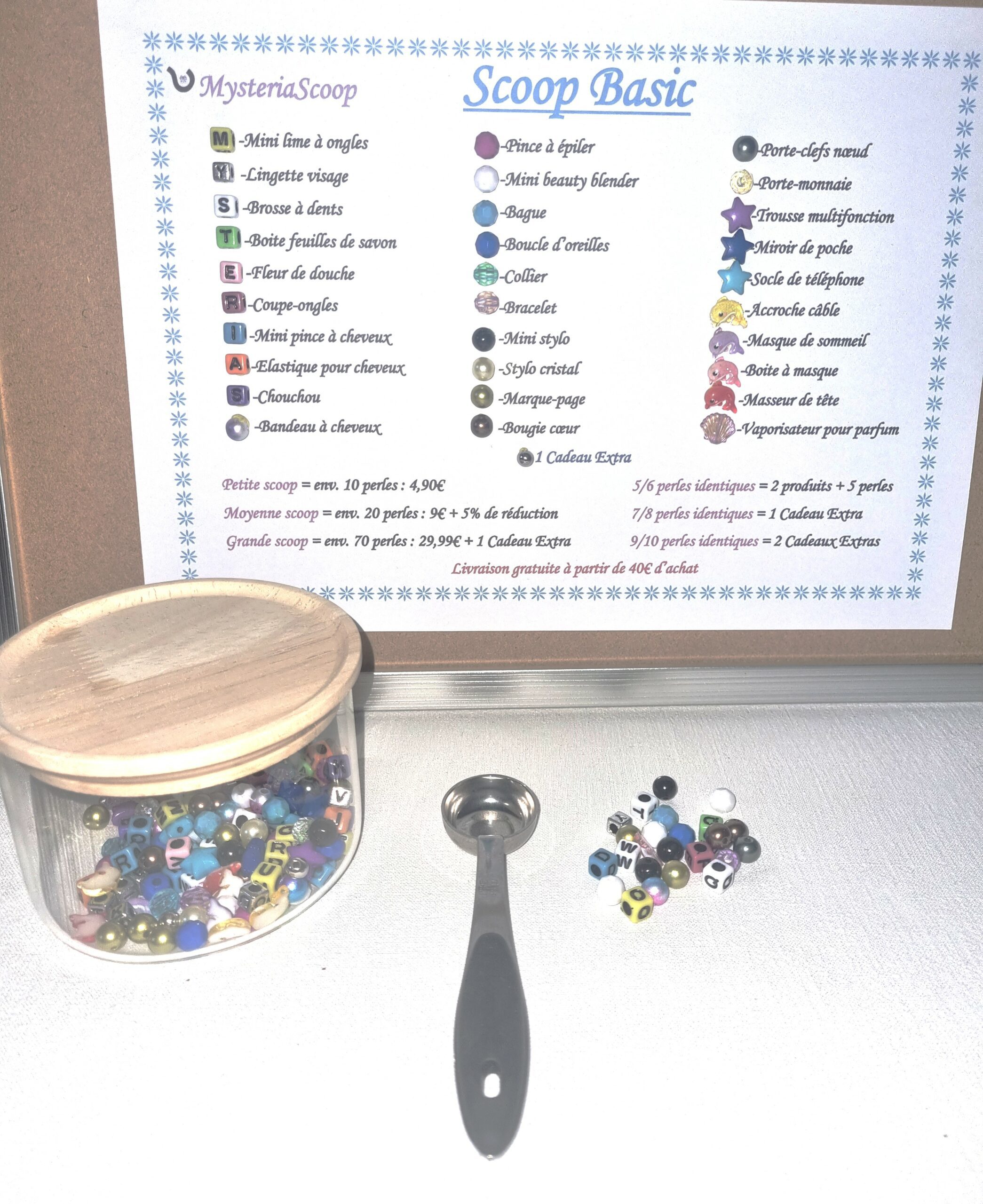 Idée cadeau à moins de 10€ - Moyen scoop basic - 20 articles tirés au sort